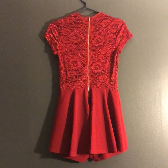 PRIVY SHEER LACE ROMPER - Picture 4 of 4